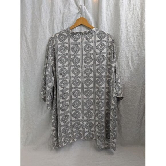 Summer Rose kimono style swim suit cover beach travel black & white geometric V3 - Picture 5 of 7